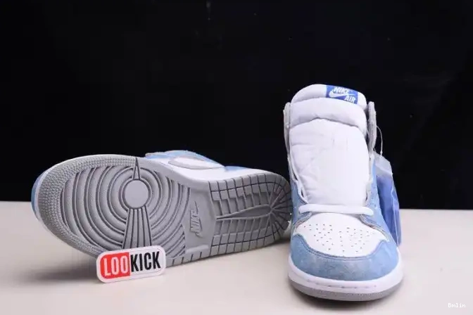 Bmlin shoes 555088-402 Jordan Retro 1 Hyper Royal OG High 0603